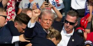 L’FBI sblocca l’iPhone dell’attentatore al comizio di Trump