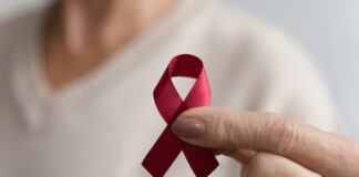 L’indagine, su Hiv ancora scarsa informazione pochi test e tanto stigma