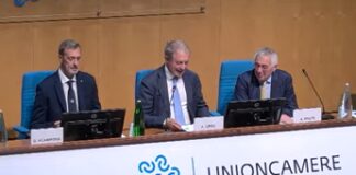 Mare, Urso: “Contribuisce al nostro pil e crea nuove opportunità specie in aree costiere e Sud”