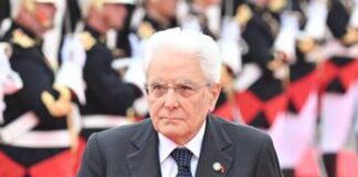 Mattarella: “Funzionamento della democrazia oggi in difficoltà”