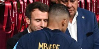 Mbappé si schiera ancora: “Non lasciamo la Francia a quelli là”