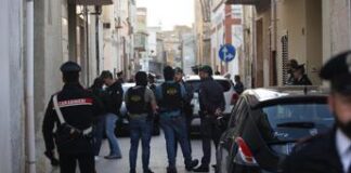 Messina Denaro, perquisizioni a Mazara del Vallo: inquirenti a caccia del covo