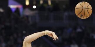 Nba, mercato si infiamma: Thompson va a Dallas e George ai Sixers, rinnovo record per Tatum
