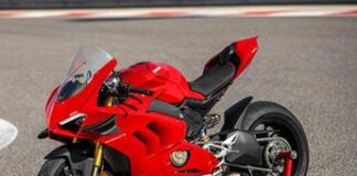 Nuova Ducati Panigale V4: nel 2025 arriverà la nuova superbike stradale?