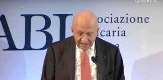Patuelli rieletto presidente Abi per acclamazione