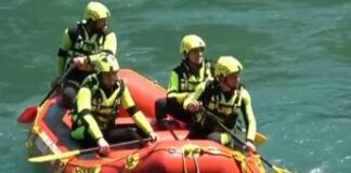 Ragazzo trascinato via dalla corrente del torrente Masino