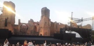 Roma, problemi tecnici: stop di 35 minuti per spettacolo Bolle a Caracalla
