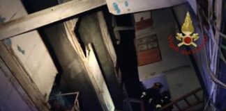 Scampia, l’esperta: “Difficile dire ora causa crollo ma con edificio datato serve manutenzione”