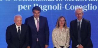 “Sono il civile De Luca”, Meloni invita il governatore sul palco di Bagnoli