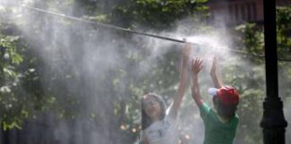 Super caldo sull’Italia, oggi e domani 12 città da bollino rosso: nel nordest c’è Trieste