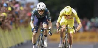 Tour de France, Vingegaard vince 11esima tappa in volata su Pogacar