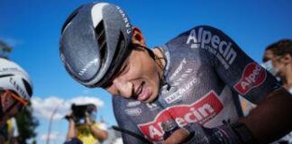 Tour de France, tris di Philipsen: sua la 16esima tappa