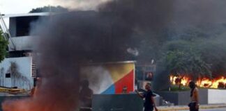 Venezuela, proteste contro vittoria Maduro: 2 morti, decine di arresti