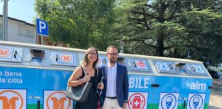 Ecomobile ogni settimana al mercato rionale: potranno esservi conferiti lampadine, farmaci scaduti e piccoli elettromestici ecomobile