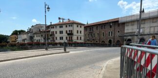Lavori conclusi: riaperto con una settimana d’anticipo Ponte degli Angeli dopo il rifacimento della pavimentazione riaperto ponte degli angeli
