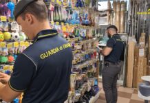 Sequestro prodotti non sicuri e lavoratori irregolari a Belluno sequestro prodotti non sicuri Belluno