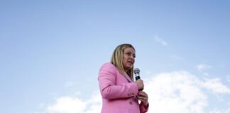 Meloni a Bagnoli, La Repubblica: “1,2 miliardi dopo la ferita dell’Autonomia” meloni a bagnolli