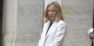 Ucraina, Meloni: “Chiara con Xi, Cina smetta di sostenere Russia” cina
