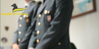 GDF Vicenza: controlli antiriciclaggio sul commercio di oro. Verificato il rispetto delle sanzioni nei confronti della Russia Guardia di Finanza di Vicenza, controlli antiriciclaggio oro