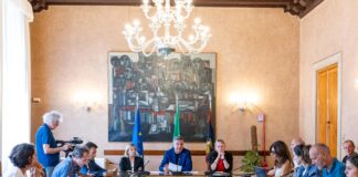 Bilancio e ipotesi aumento IRAP. Assessore Calzavara “Nessuna nuova tassa per i cittadini veneti” Il punto stampa a Palazzo Balbi sull'Irap