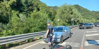 Torrebelvicino, Polizia Locale Alto Vicentino: donna 63enne di Schio, alla guida di BMW,  investe un motociclo KTM fermo al rosso Sinistro stradale a Torrebelvicino