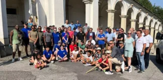 Alpini di Vicenza, soldati americani e volontari Ordine di Malta puliscono portici Monte Berico per 8 settembre. Sindaco Possamai li ringrazia Alpini di Vicenza, soldati americani e volontari dell’Ordine di Malta puliscono i portici di Monte Berico in occasione dell’8 settembre Sindaco Possamai a centro foto)