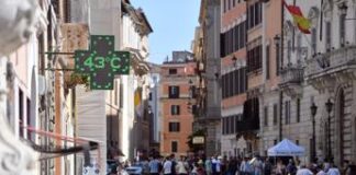 Centro Italia nel mirino del caldo afoso, oggi 8 città da bollino rosso