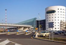 Eruzione Etna, nuova emergenza cenere: chiuso aeroporto di Catania