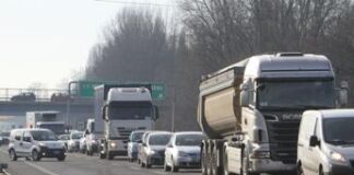 Esodo, traffico da bollino nero sulle autostrade: le previsioni per il weekend