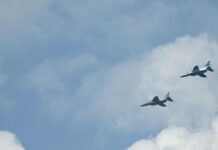 Giappone, si alzano in volo i jet: “Un velivolo militare cinese ha violato lo spazio aereo”