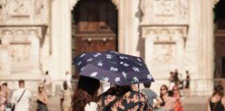 Il caldo non molla, oggi 10 città da bollino rosso. Ma sabato saranno ‘solo’ 7