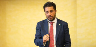 Ristoro danni maltempo in Veneto, Montanariello (Pd): “Il governo ha scaricato Zaia” consigliere pd jonatan montanariello su svt diritto abitazione Veneto