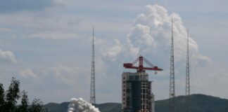 La Cina lancia un gruppo di satelliti: inizia l’era della Costellazione Spacesail