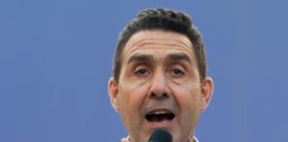 Lega, Vannacci a Pontida: “Condivido i valori, nessun motivo per andare altrove”