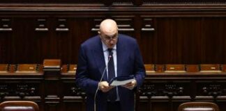 Libano, Crosetto: “Militari italiani non sono target diretto”
