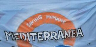 Migranti, Mediterranea denuncia Piantedosi al Tribunale penale internazionale: “Deportazioni in Libia”