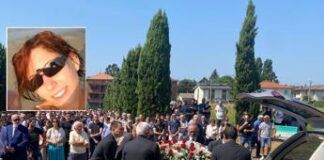 Omicidio Sharon Verzeni, oggi i funerali. Il parroco: “La mano di Caino ha colpito ancora”