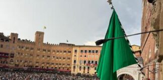 Palio Siena rinviato due volte nel 2024: è la prima volta in 155 anni