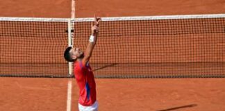 Parigi 2024, Djokovic oro nel tennis: Alacaraz battuto in finale, re Nole ha vinto tutto