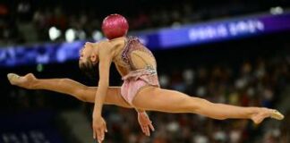 Parigi 2024, doppio bronzo: Raffaeli nella ginnastica ritmica, Pizzolato nel sollevamento pesi