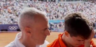 Parigi 2024, le lacrime di Alcaraz e l’abbraccio di Corretja – Video