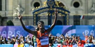 Parigi 2024, olandese Hassan vince la maratona femminile