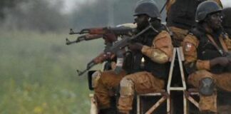 Strage in Burkina Faso: attacco jihadista massacra 150 persone. Il peggiore di sempre
