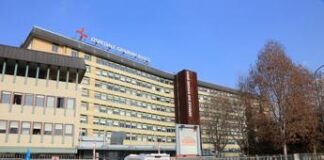 Torino, bimba di 2 anni muore dopo essere stata investita nel parcheggio di un ospedale
