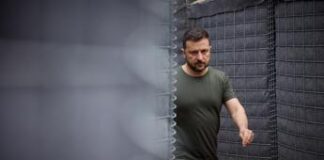 Ucraina attacca Russia, Zelensky sfida Putin: “Mosca ora ha guerra in casa”
