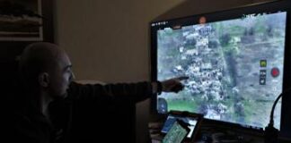 Ucraina, attacco con droni in Crimea occupata: deposito di petrolio in fiamme