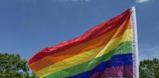 Viterbo, la denuncia di Arcigay: “Due ragazze trans aggredite dal branco”