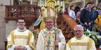 Diocesi di Vicenza, don Lamberto e don Sebastiano ordinati preti dal vescovo Giuliano Diocesi di Vicenza due nuovi preti