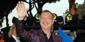 Amadeus compie gli anni e annuncia: “Anche Mannoia e Lazza al Suzuki Music Party”