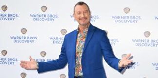 Amadeus sbarca sul Nove e ironizza: “Più facile Inter vinca derby che io ascolti”